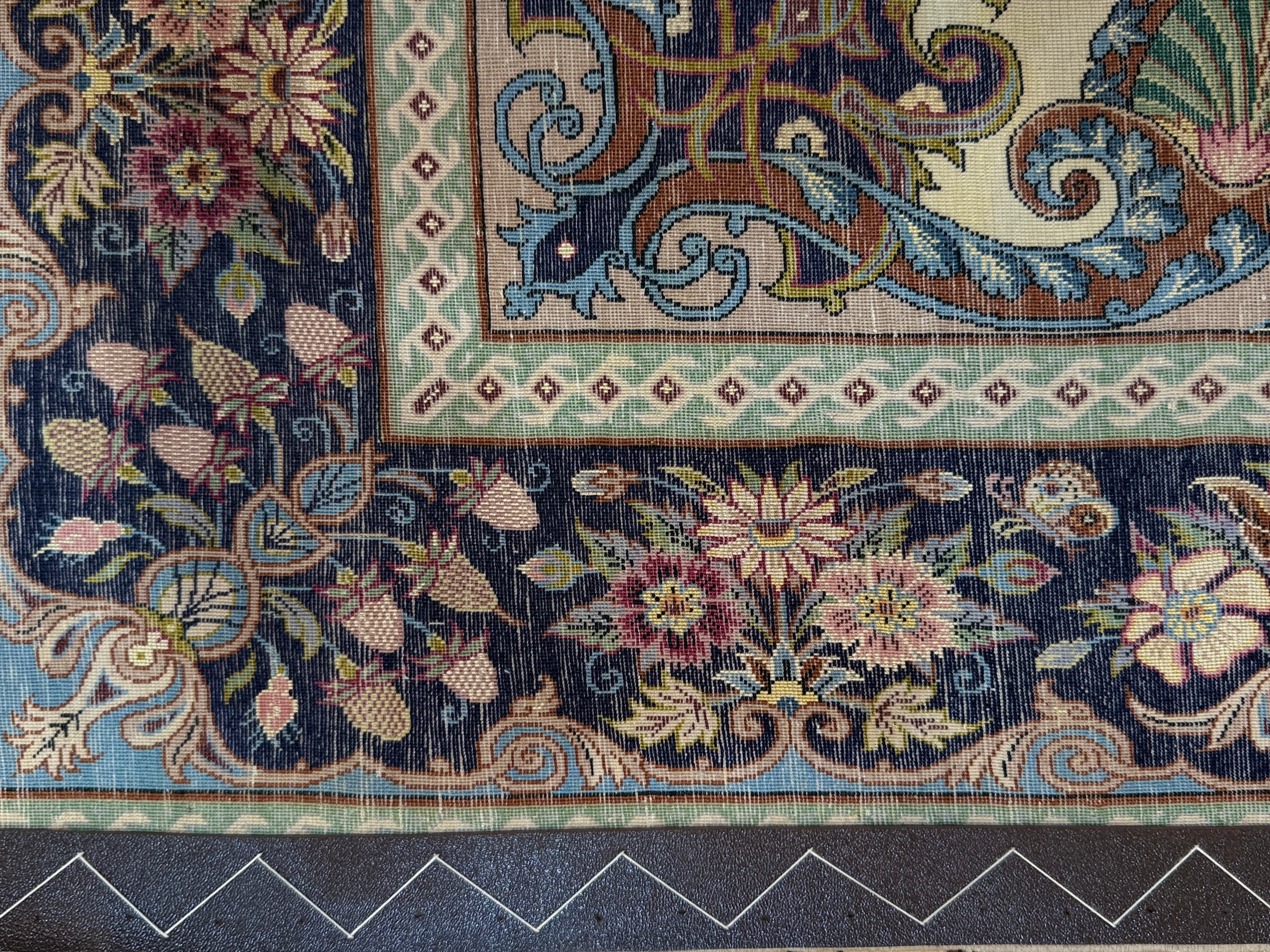 Emadi rug